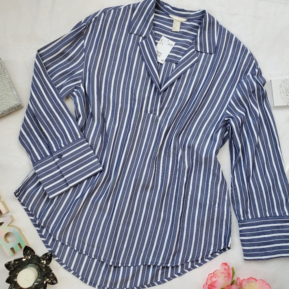 H&M NWT Blue and White Striped Top, sz: XXL.